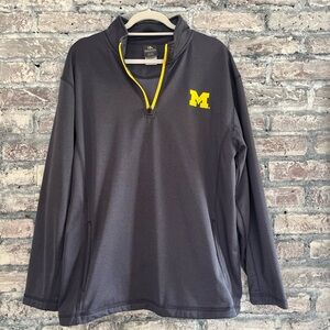 Michigan 3/4 Zip sweatshirt with gold embroidered M excellent condition. Unisex